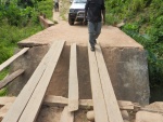 Des planches pour traverser